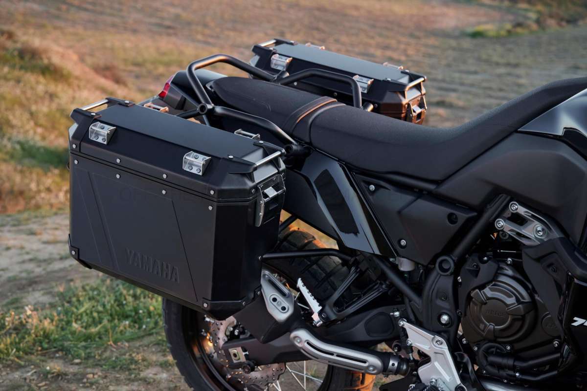 Aluminium side panniers Yamaha Tenere 700 Panniers Accessories Luggage Tenere 700 OFF THE ROAD